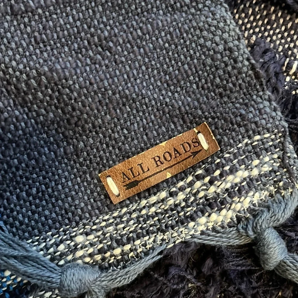 Anthropologie All Roads Bloomfield Throw Blanket Blues NWT